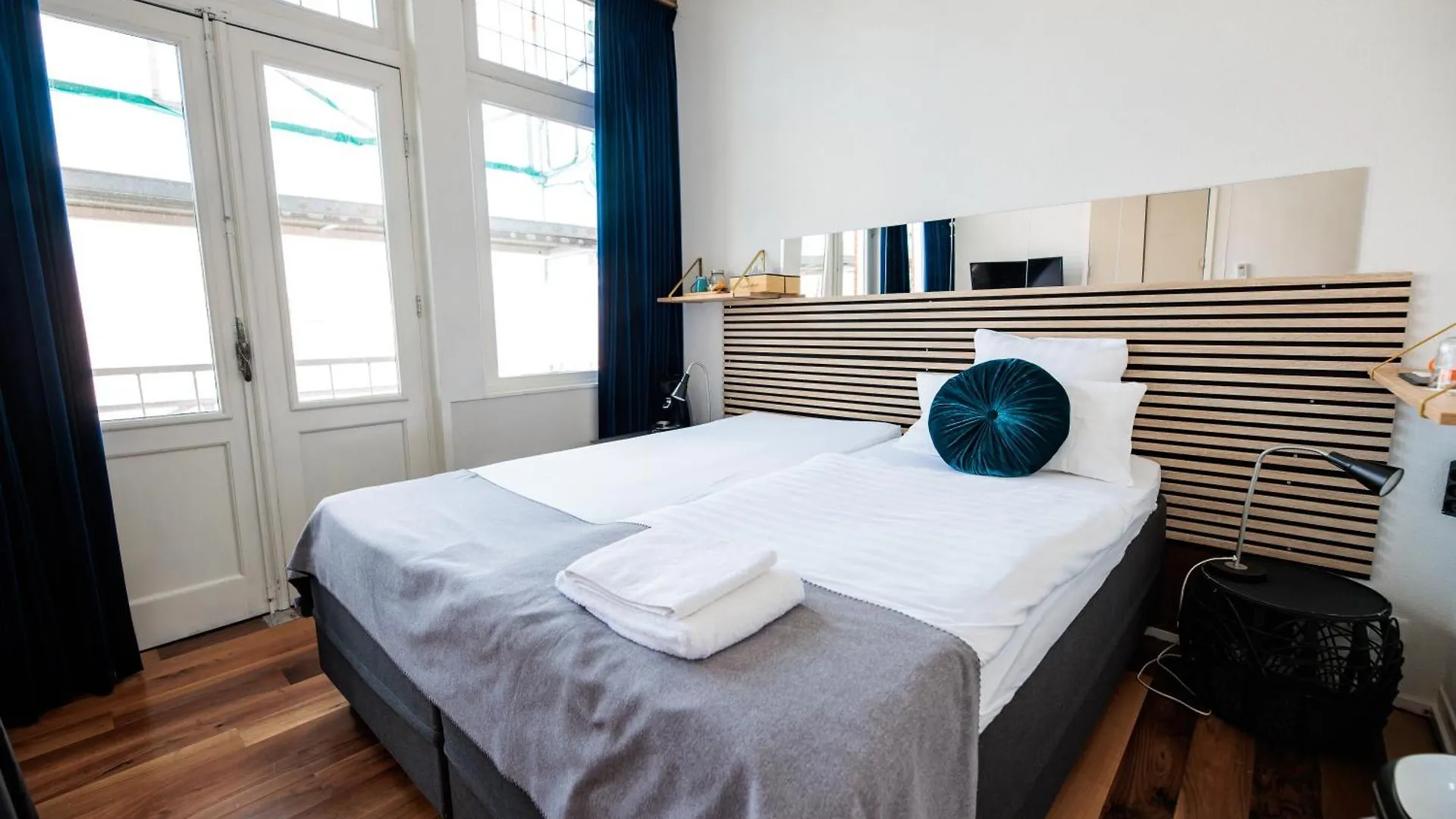 Hotel Auberge Nassau Eindhoven 3*,  Nizozemsko
